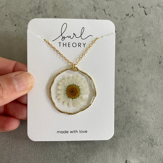 Pressed Flower Necklace | Daisy